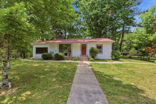 10075 Buckner Ridge Rd, Bon Aqua, TN, 37025-3060 | Card Image