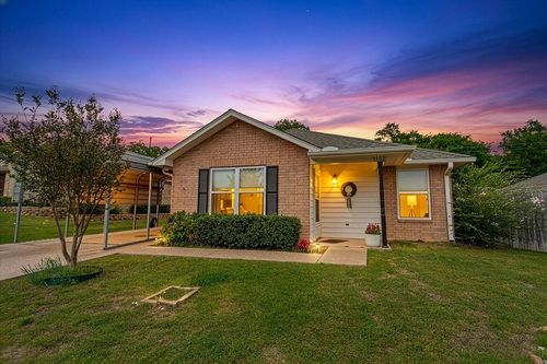 1107 Woodlands Park Dr, Lindale, TX, 75771-7047 | Card Image