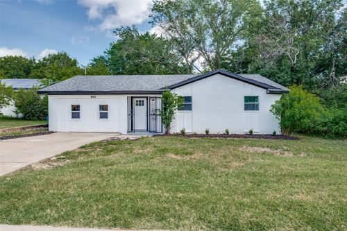 5561 Alter Dr, Fort Worth, TX, 76119-1502 | Card Image
