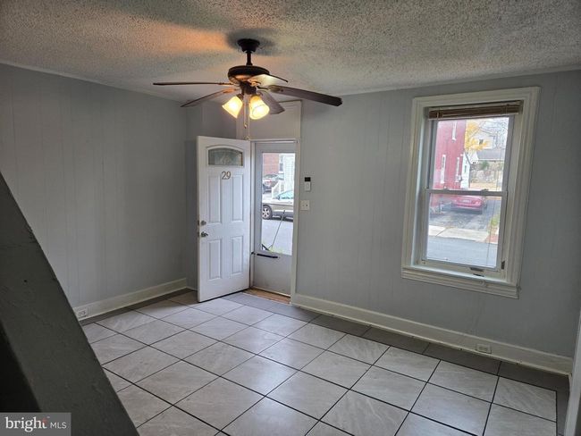 29 Upland Ave, Townhouse with 2 bedrooms, 1 bathrooms and null parking in Upland PA | Image 6