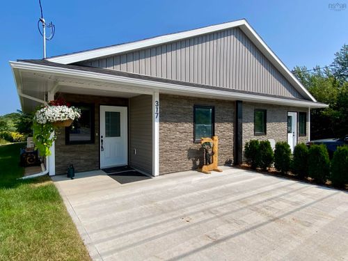 317 Nichols Ave, North Kentville, NS, B4N3V7 | Card Image