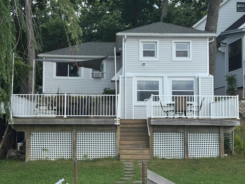 16025 Oak St, Decatur, MI, 49045-9461 | Card Image