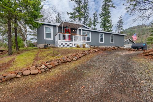 71 Cora Dr, Shady Cove, OR, 97539-0122 | Card Image
