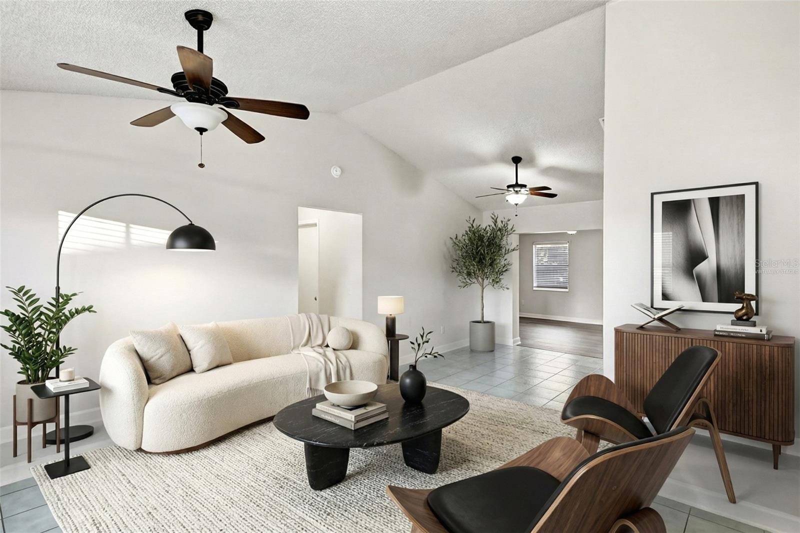 Residential in DELTONA 4