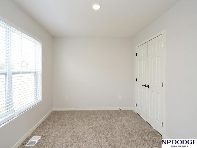 20856 S Plz, Townhouse with 3 bedrooms, 3 bathrooms and 2 parking in Elkhorn NE | Image 13
