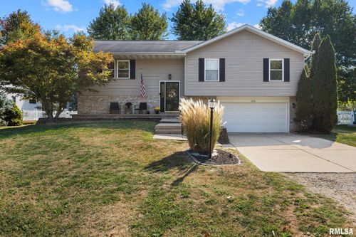 1608 Highview Rd, East Peoria, IL, 61611-1517 | Card Image