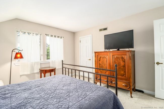 APT-2 - 230 New Canaan Ave, Condo with 3 bedrooms, 3 bathrooms and 3 parking in Norwalk CT | Image 28