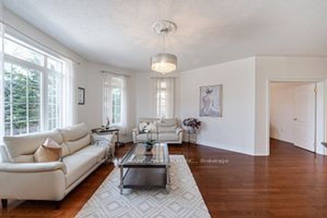 11 Nova Scotia Rd, House other with 4 bedrooms, 4 bathrooms and 6 parking in Brampton ON | Image 14