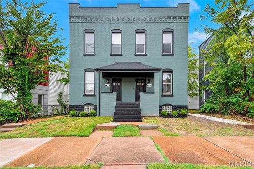 4431 Norfolk Ave, Saint Louis, MO, 63110-2125 | Card Image