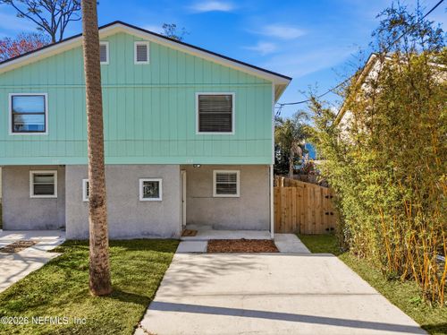 144 Poinsettia St, Atlantic Beach, FL, 32233-4018 | Card Image