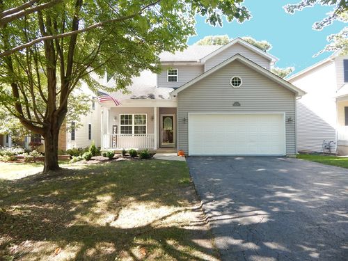 3S560 Melcher Ave, Warrenville, IL, 60555-3229 | Card Image