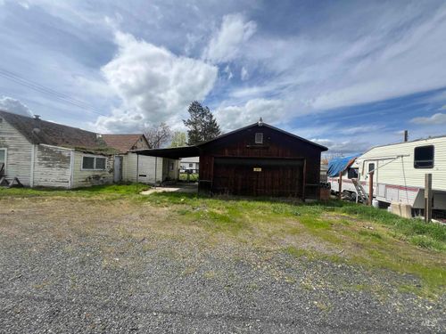 1902 4th Ave, Clarkston, WA, 99403-1320 | Card Image