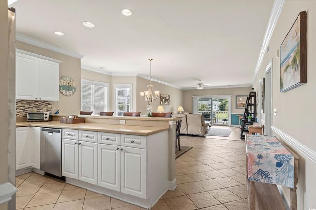 APT-201 - 4890 Luster Leaf Cir, Condo with 3 bedrooms, 2 bathrooms and null parking in Myrtle Beach SC | Image 4