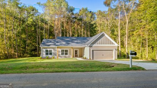 142 Colley St, Grantville, GA, 30220-1923 | Card Image