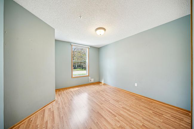 2nd Bedroom | Image 13