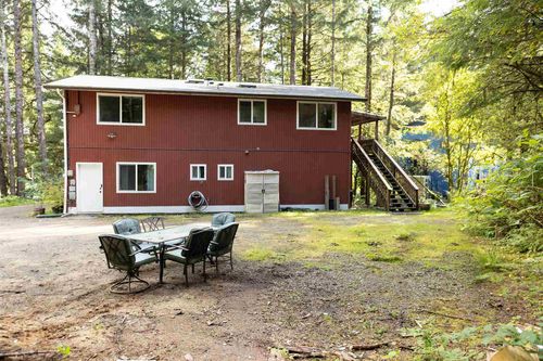 15 Wood Road, Ketchikan, AK, 99901 | Card Image