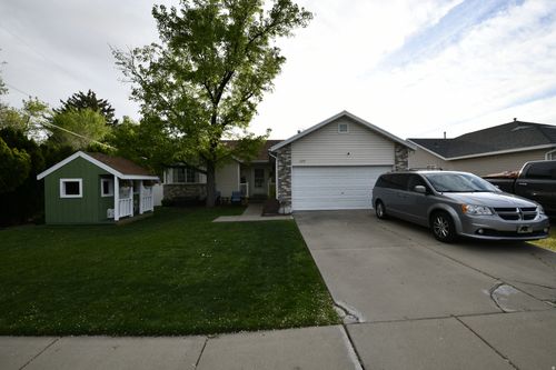 228 Larkin Ln, Kaysville, UT, 84037-2453 | Card Image