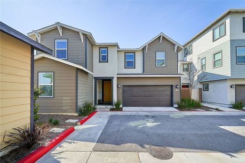 1202 Clipper Ln, Harbor City, CA, 90710-3128 | Card Image