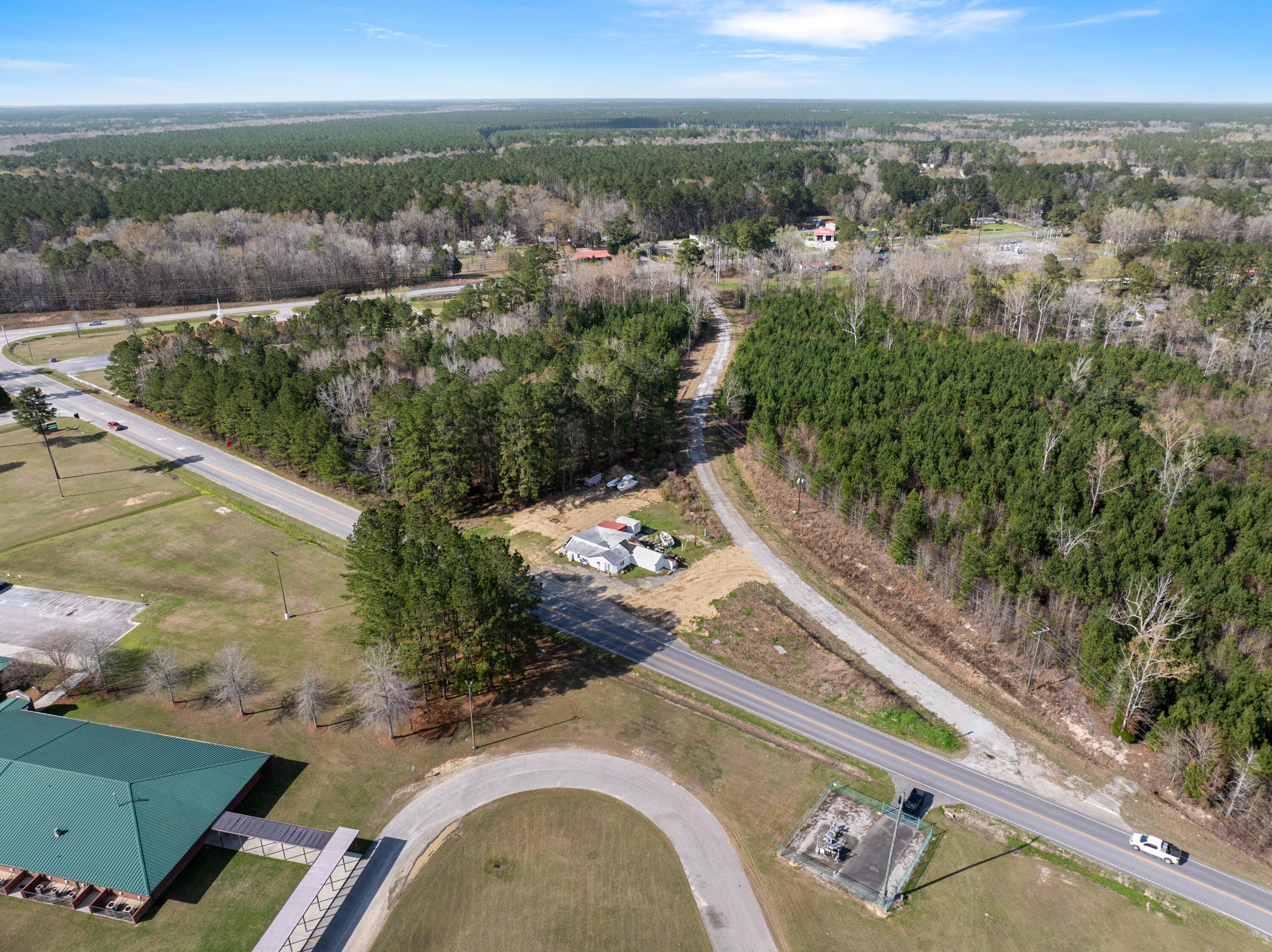 Land in Bonneau 3