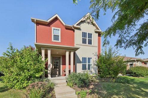 8916 Red Beryl Dr, MIDDLETON, WI, 53562-4278 | Card Image