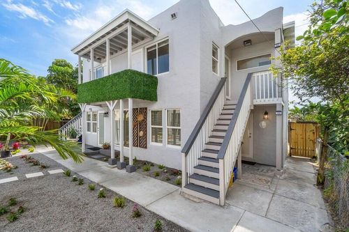 201-414 33rd St, West Palm Beach, FL, 33407-4816 | Card Image