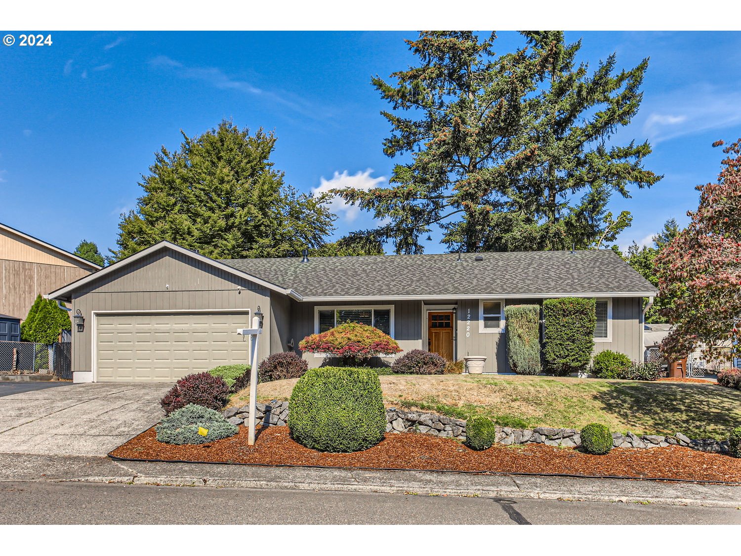 105th Dr, Happy Valley, OR 97086