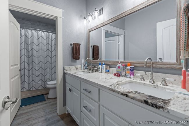 8903 Pear St, House other with 4 bedrooms, 3 bathrooms and null parking in Kingston OK | Image 28