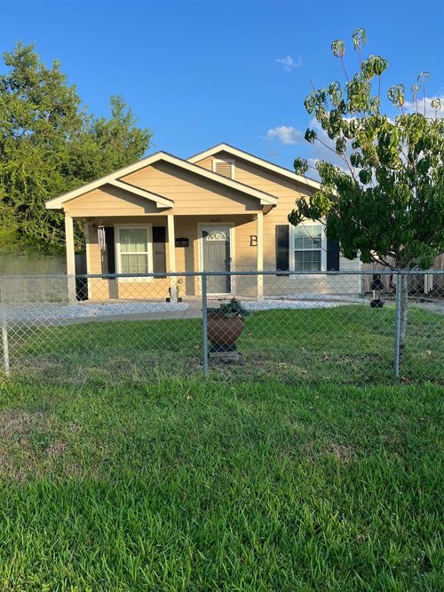 2610 15th St, Port Arthur, TX, 77640-4668 | Card Image