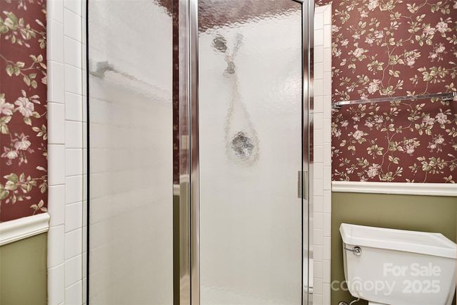 Primary Shower | Image 23