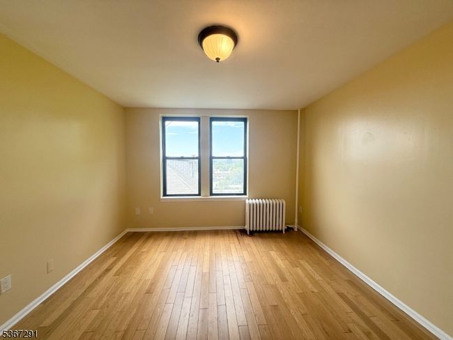 APT-304 - 2271 John F Kennedy Blvd, Townhouse with 1 bedrooms, 1 bathrooms and null parking in Jersey City NJ | Image 5