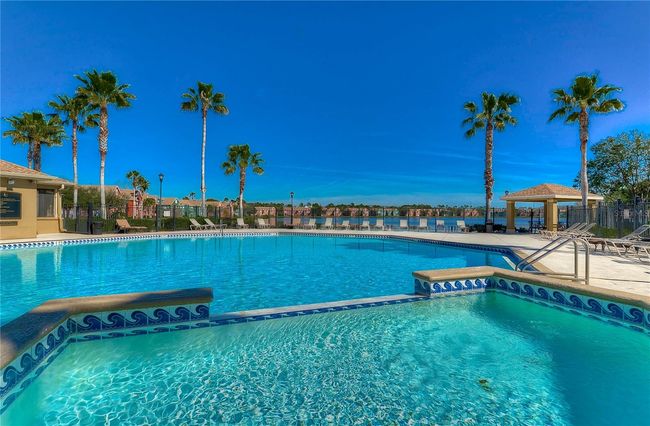 Community pool and spa | Image 50