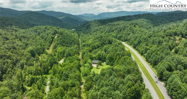 351 Colony Ln, House other with 3 bedrooms, 2 bathrooms and null parking in Purlear NC | Image 8