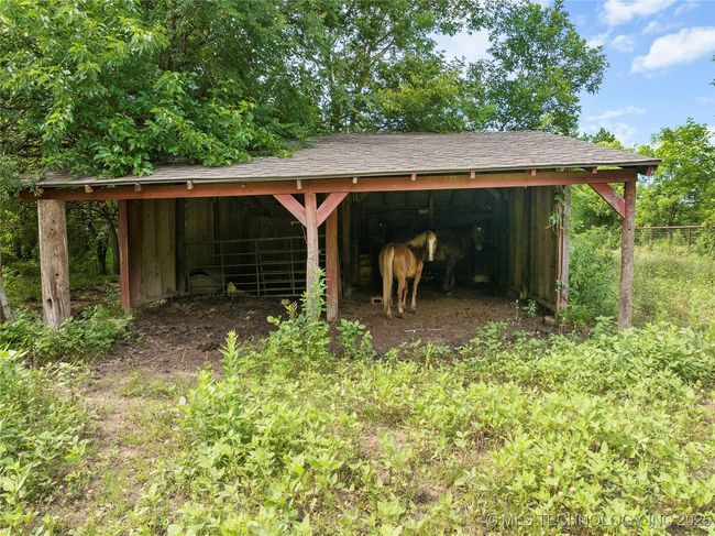 6721 Swayback Rd, House other with 3 bedrooms, 2 bathrooms and null parking in Sulphur OK | Image 36