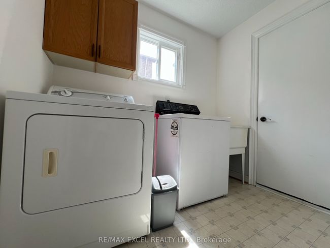 17 Caldbeck Ave, House other with 5 bedrooms, 4 bathrooms and 2 parking in Markham ON | Image 8