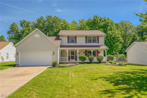 1133 Sharonbrook Dr, Twinsburg, OH, 44087-2755 | Card Image