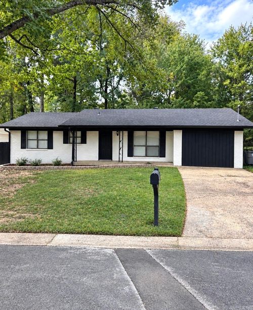 100 Wisteria Place, Hot Springs, AR, 71913 | Card Image