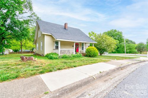 223 Waco Rd, Kings Mountain, NC, 28086-2817 | Card Image