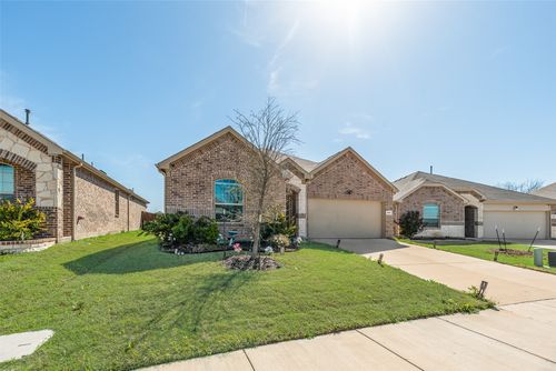 7904 Blue Heron Ln, Mckinney, TX, 75071-2145 | Card Image