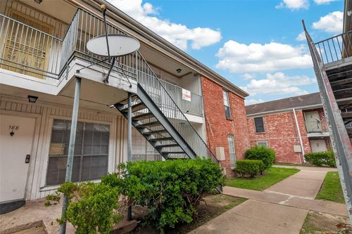 191-9201 Clarewood Dr, Houston, TX, 77036-3565 | Card Image