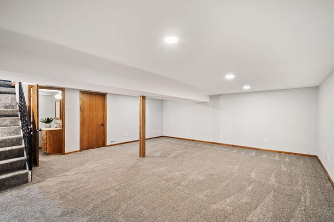 6041 Rhode Island Ave N, House other with 4 bedrooms, 2 bathrooms and null parking in New Hope MN | Image 16