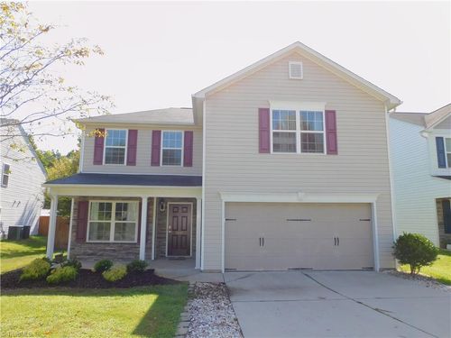 2627 Leighswood Dr, Winston-Salem, NC, 27106-9821 | Card Image