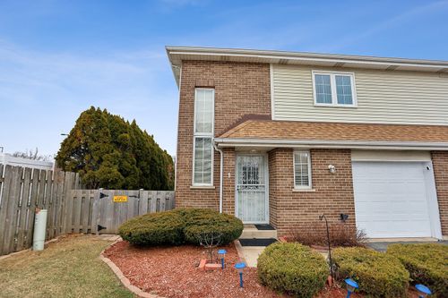 1-11030 S Roberts Rd, Palos Hills, IL, 60465-2352 | Card Image