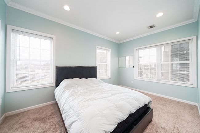 APT-406 - 5808 Washington St, Condo with 3 bedrooms, 2 bathrooms and null parking in West New York NJ | Image 6