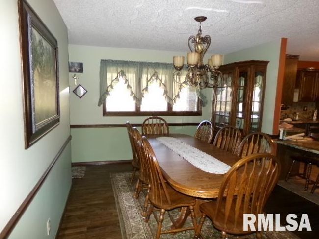 2225 Route 34, House other with 4 bedrooms, 2 bathrooms and null parking in Rosiclare IL | Image 9
