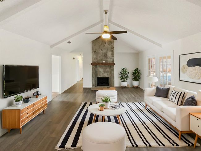 1242 Laguna Vista Way, House other with 4 bedrooms, 3 bathrooms and null parking in Grapevine TX | Image 8