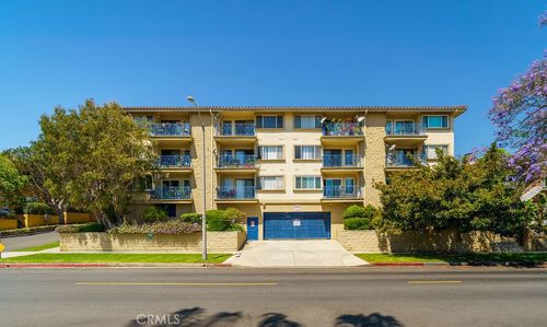 104-1110 W 10th St, San Pedro, CA, 90731-3402 | Card Image