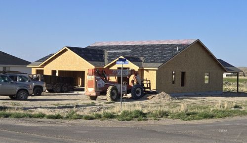 319 Parkchester Cir, Spring Creek, NV, 89815 | Card Image