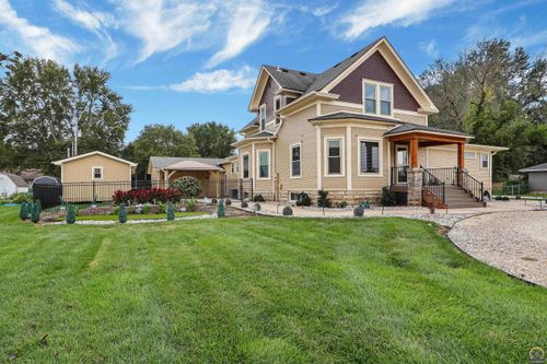 201 E Lake St, Silver Lake, KS, 66539-9669 | Card Image