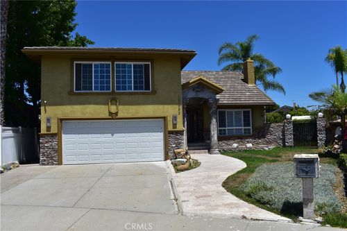 15862 Caltech Cir, Westminster, CA, 92683-7622 | Card Image