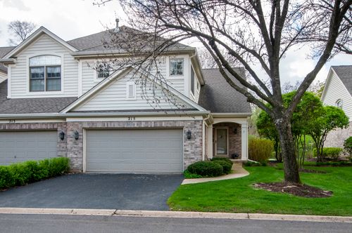 215 Wildflower Ln, La Grange, IL, 60525-5294 | Card Image